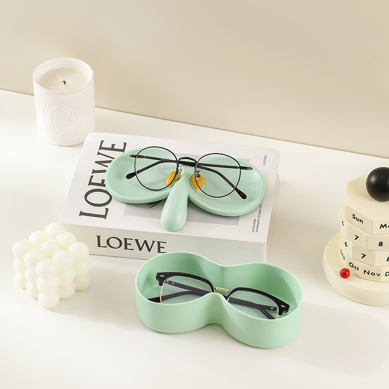 กล่องเก็บแว่นตาสุดน่ารัก รูปทร - Jewelry Eyewear Watches & Accessories บทวิจารณ์และราคา