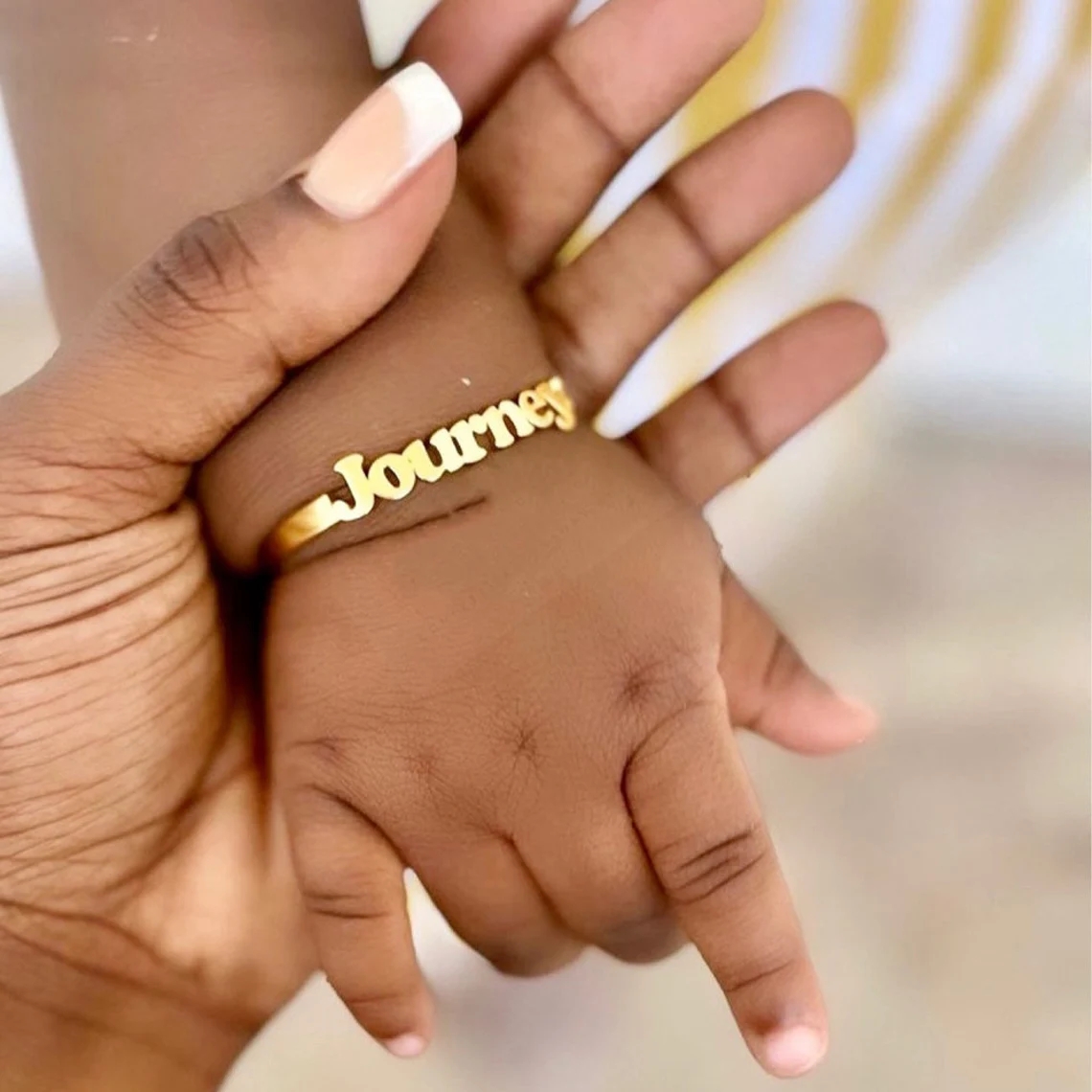 CUSTOM CUSTOM ชื่อเด็กสร้อยข้อ - Cuff Bangle Bracelet บทวิจารณ์และราคา