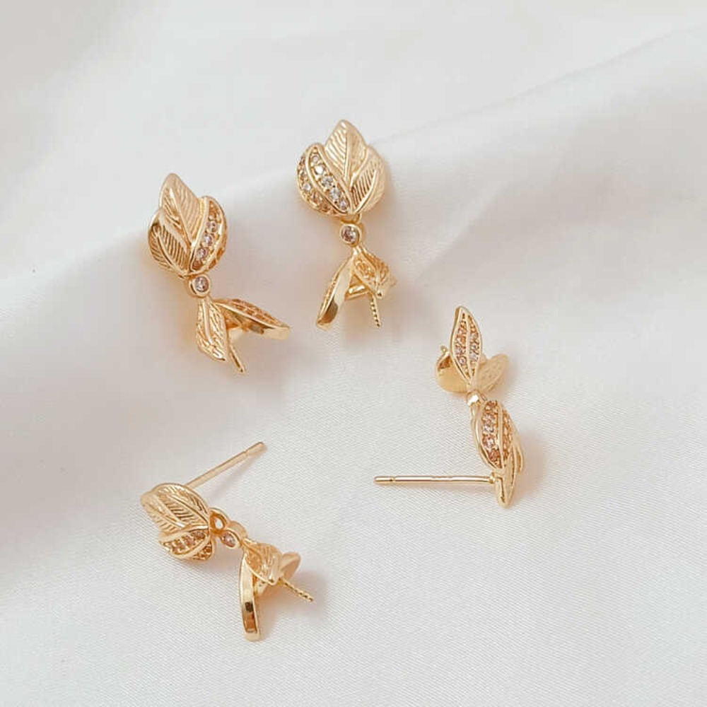 ต่างหูแบบติดหูทำมือ รูปดอกแมกโ - Pearl Stud Earrings บทวิจารณ์และราคา